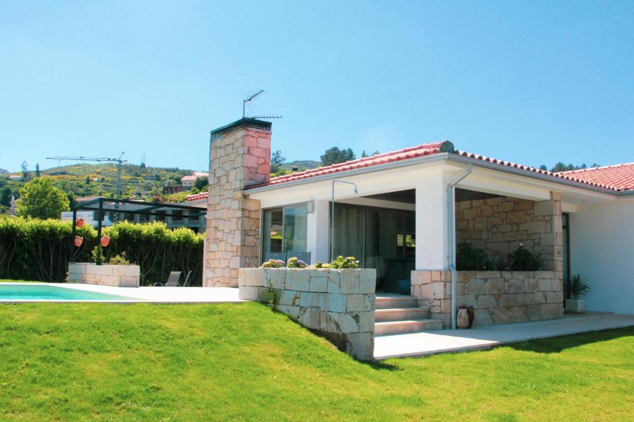 Casa Da Reguenga Villa มองเซา ภายนอก รูปภาพ